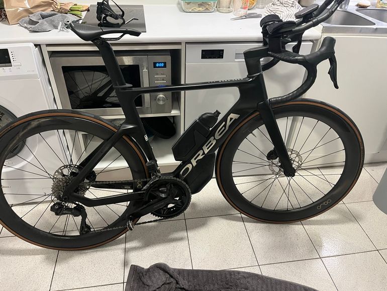 Used Orbea ORCA AERO M30iLTD 2025 2025 Road & Gravel, Black — image 2 of 5