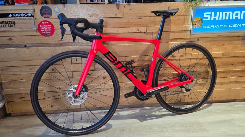 Tweedehands BMC Teammachine SLR THREE 2026 2026 Road & Gravel — afbeelding 2 van 13