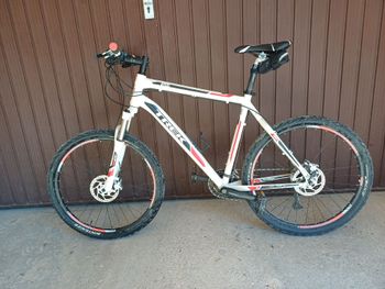 Used Trek 4900 2014 2014 Mountainbike, White, 26 — image 2 of 3
