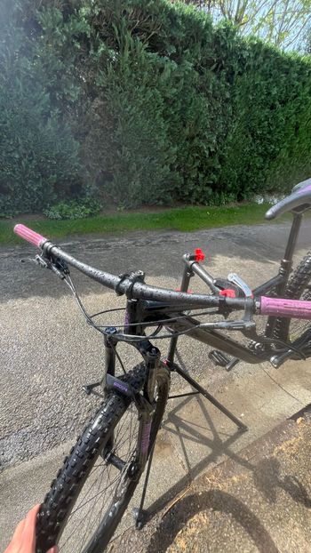Used Orbea LAUFEY H30 2021 2021 Mountainbike, Black, 29 — image 5 of 14