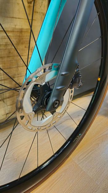 Used Bianchi Oltre PRO Ultegra Di2 2023 2023 Road & Gravel, Blue — image 7 of 9