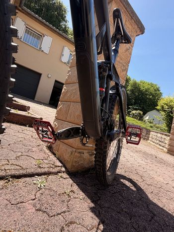 Used Trek Remedy 8 27.5 2019 2019 Mountainbike, Black, 27.5 — image 7 of 7