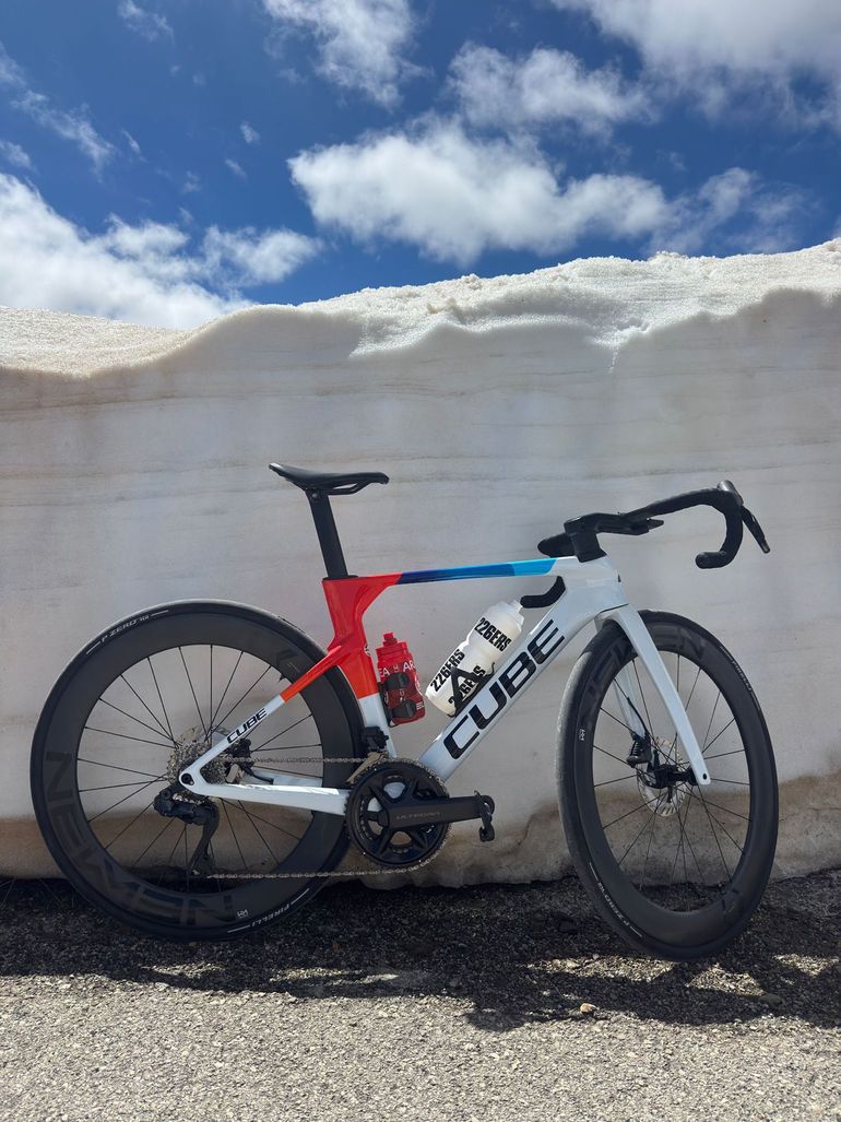 Used CUBE LITENING AERO C:68X, RACE 2025 2025 Road & Gravel, White — image 2 of 6