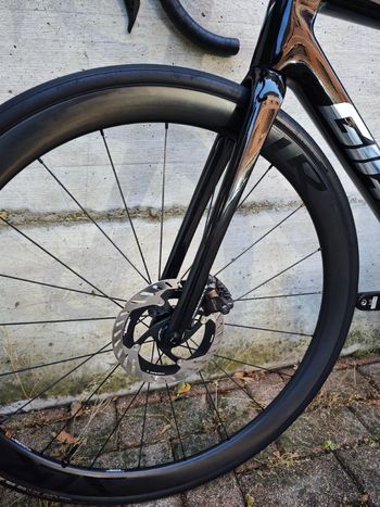 Used Giant Tcr Shimano 105 Di2 2025 Road & Gravel — image 6 of 14