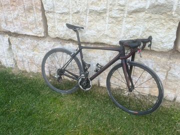 Used Scott Addict SL 2017 2017 Road & Gravel, Black — image 3 of 3