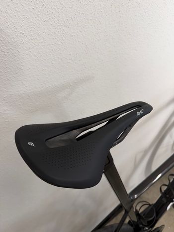 Used Giant TCR Advanced SL 0 2026 2026 Road & Gravel, Black — image 9 of 9
