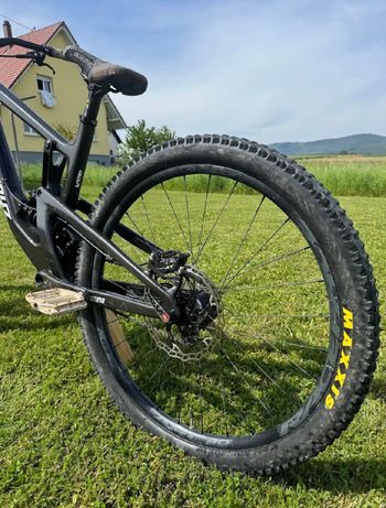 Used Santa Cruz Nomad Carbon CC X01 Reserve 2018 2018 Mountainbike, Black, 27.5 — image 4 of 5
