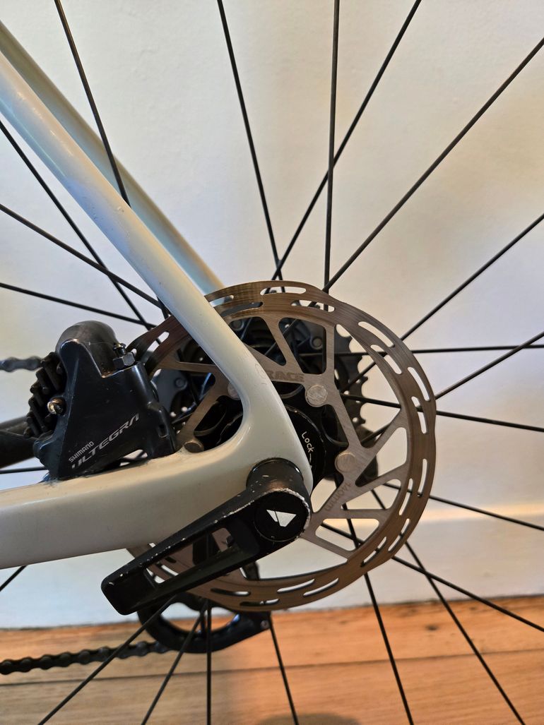 Used Canyon Endurace CF SL 8 Disc Di2 2021 2021 Road & Gravel, Light Gray — image 13 of 13