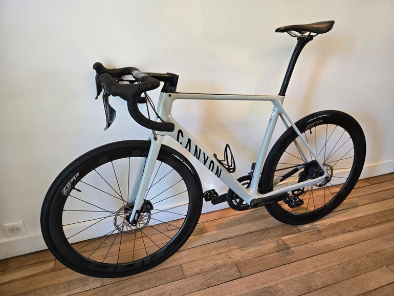 Used Canyon Endurace CF SL 8 Disc Di2 2021 2021 Road & Gravel, Light Gray — image 10 of 13