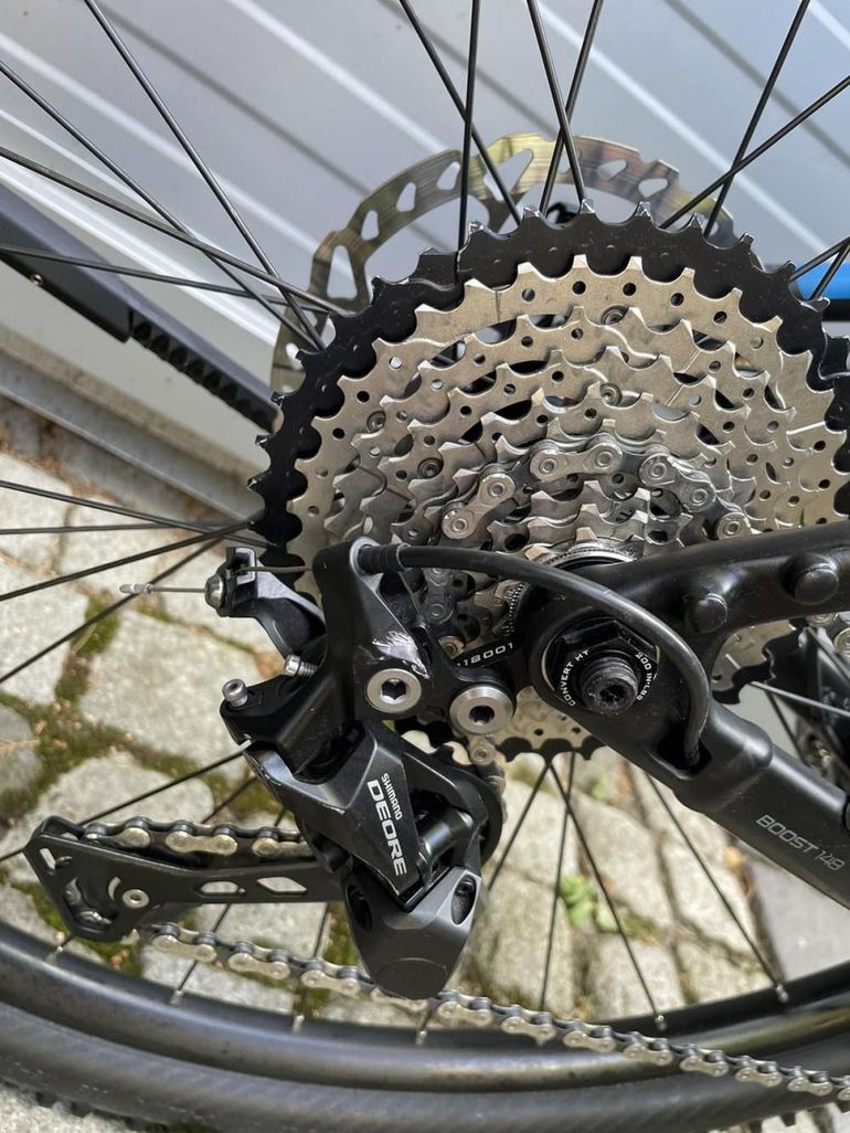 Used Trek Powerfly 5 2019 2019 Mountainbike — image 4 of 8