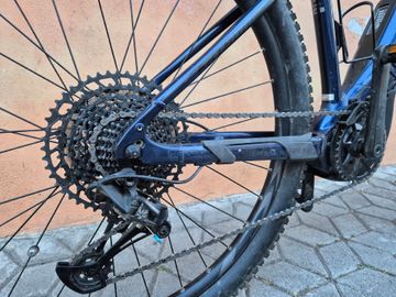 Used Giant Fathom E+ 2 2022 2022 Mountainbike, Blue — image 3 of 10