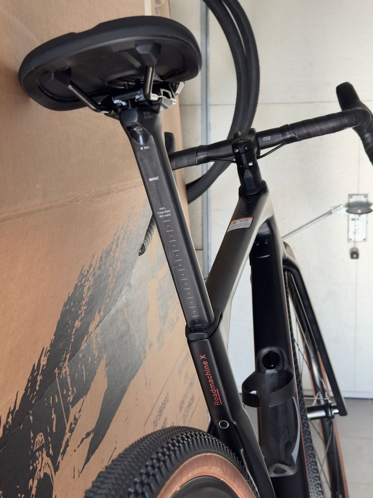 Used BMC Roadmachine 2026 / E1 Rival AXS ETap / NEW 2026 Road & Gravel, Nero — image 9 of 10