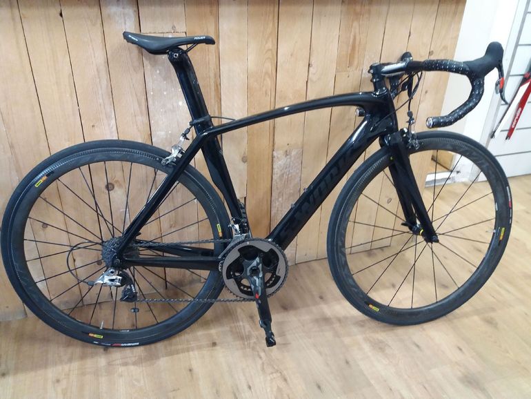 Used S Works S Works Custom SRAM Red 2016 Road & Gravel — image 3 of 3