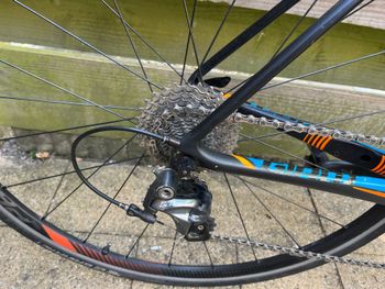 Used Giant TCR Advanced 1 2016 2016 Road & Gravel, Black — image 6 of 14