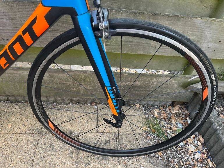 Used Giant TCR Advanced 1 2016 2016 Road & Gravel, Black — image 7 of 14