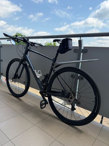 Used Giant Fastroad Shimano Sora 2023 Road & Gravel, Black — image 2 of 4