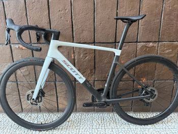 Used Scott Addict RC Pro 2025 2025 Road & Gravel