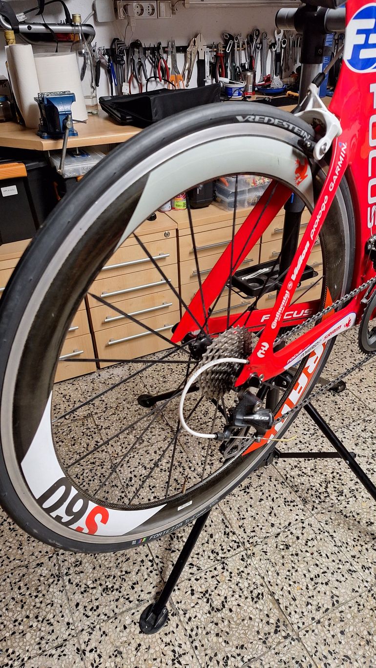 Used Focus TT By Valser 2015 2015 Road & Gravel — image 2 of 7
