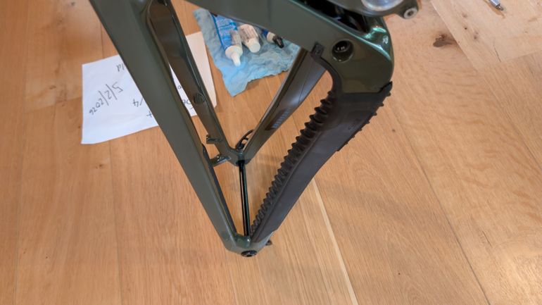 Used Santa Cruz BRONSON Frame / Carbon CC 2022 Frameset 2022 Mountainbike, Green — image 13 of 21
