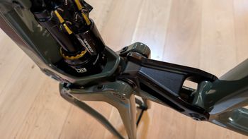 Used Santa Cruz BRONSON Frame / Carbon CC 2022 Frameset 2022 Mountainbike, Green — image 10 of 21