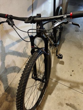 Used Specialized Chisel 2020 2020 Mountainbike, Black, 29 — image 2 of 15