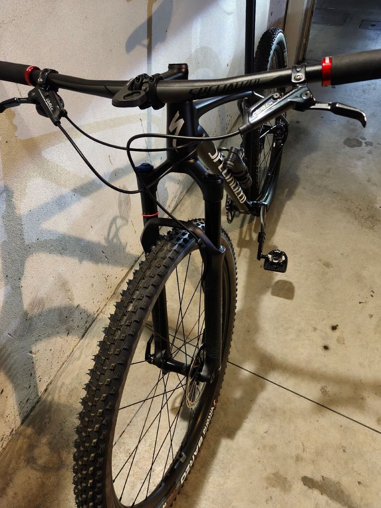 Used Specialized Chisel 2020 2020 Mountainbike, Black, 29 — image 2 of 15