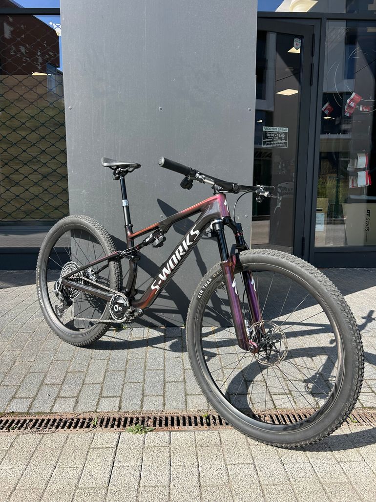 Used Specialized S-Works Epic 8 - SRAM XX AXS, RockShox Ultimate Flight Attendant 2024 2024 Mountainbike, Black, 29 — image 19 of 22