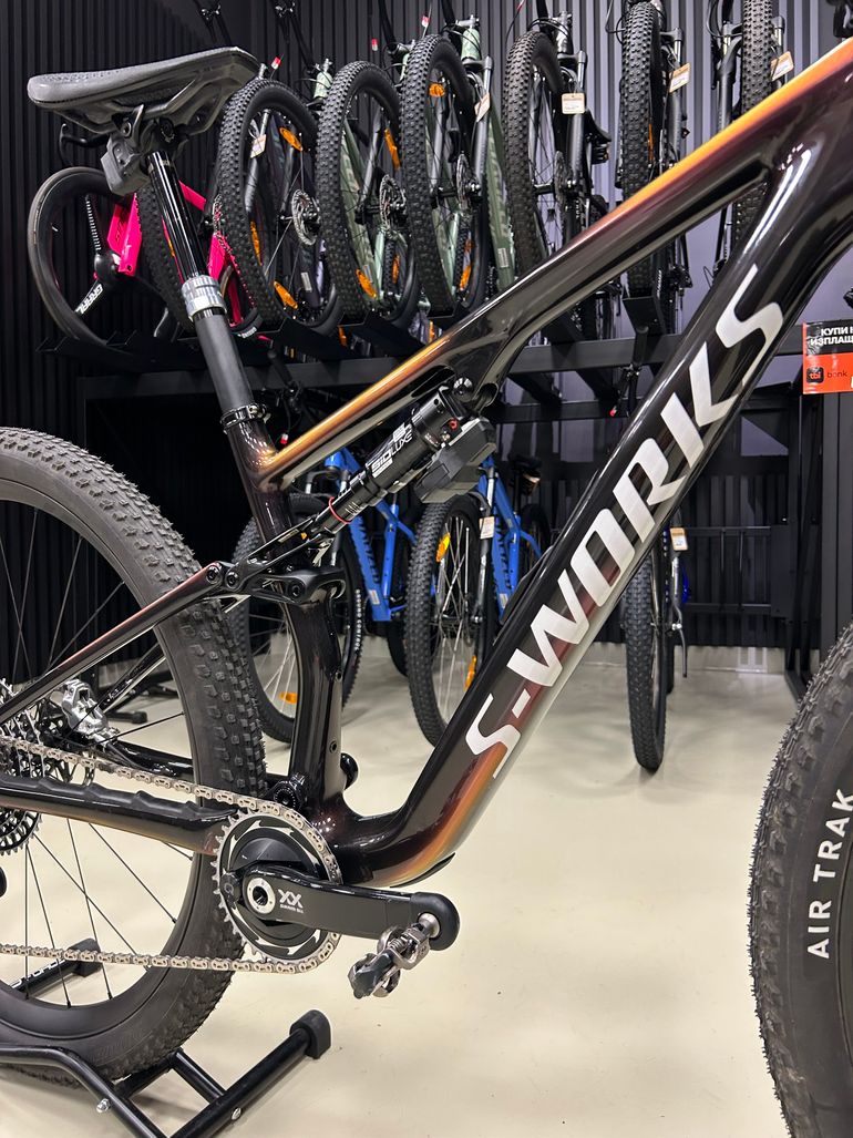 Used Specialized S-Works Epic 8 - SRAM XX AXS, RockShox Ultimate Flight Attendant 2024 2024 Mountainbike, Black, 29 — image 3 of 18