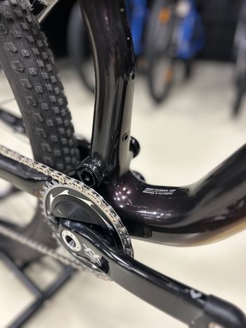 Used Specialized S-Works Epic 8 - SRAM XX AXS, RockShox Ultimate Flight Attendant 2024 2024 Mountainbike, Black, 29 — image 15 of 18