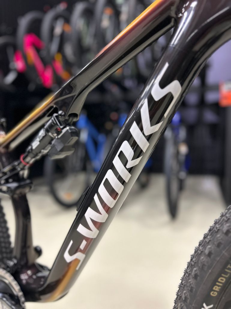 Used Specialized S-Works Epic 8 - SRAM XX AXS, RockShox Ultimate Flight Attendant 2024 2024 Mountainbike, Black, 29 — image 18 of 18