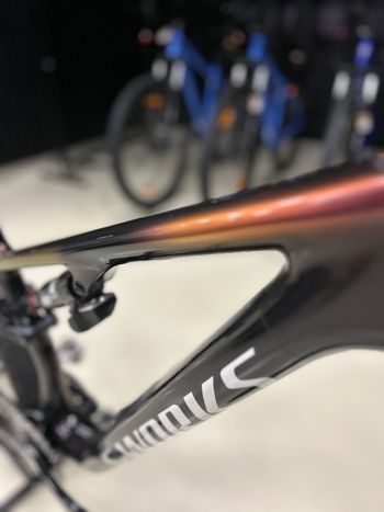 Used Specialized S-Works Epic 8 - SRAM XX AXS, RockShox Ultimate Flight Attendant 2024 2024 Mountainbike, Black, 29 — image 14 of 18