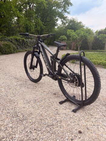 Used Trek Rail 9 2022 2022 Mountainbike — image 2 of 7