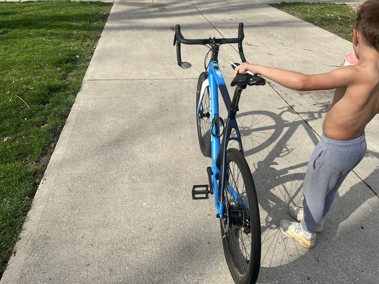 Used Orbea GAIN M20i USA 2019 2019 Road & Gravel, Blue — image 3 of 4