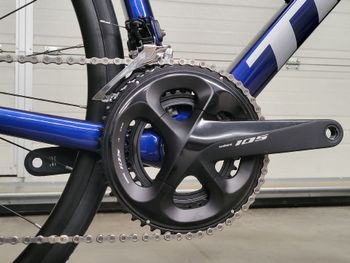 Used Trek Émonda SL 5 2023 2023 Road & Gravel, Blue — image 8 of 12