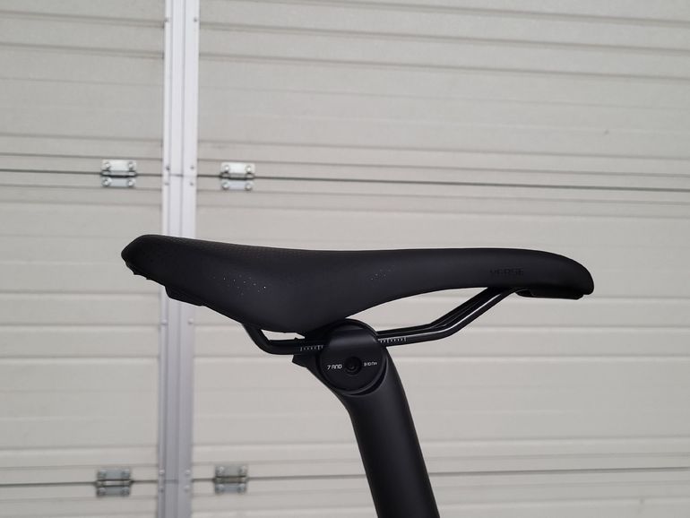 Used Trek Émonda SL 5 2023 2023 Road & Gravel, Blue — image 4 of 12