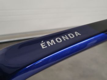 Used Trek Émonda SL 5 2023 2023 Road & Gravel, Blue — image 2 of 12