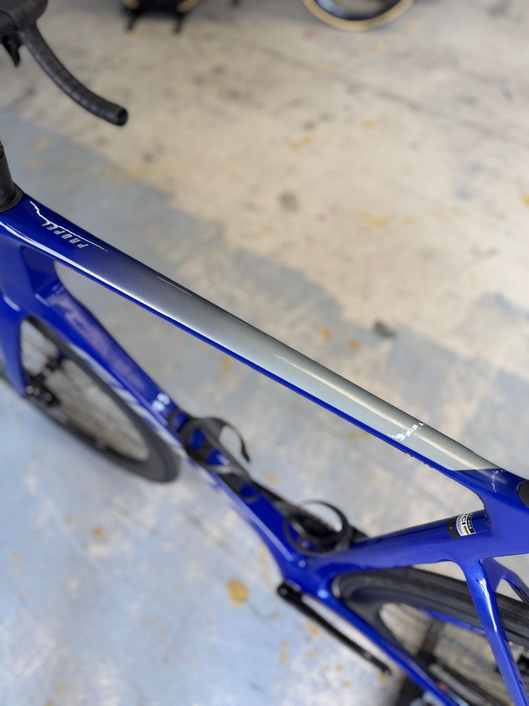 Used Giant Propel Advanced 1 2024 2024 Road & Gravel, Blue — image 21 of 23