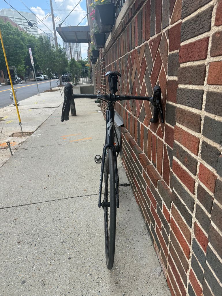 Used Specialized Allez Sprint Comp 2023 2023 Road & Gravel, Black — image 3 of 14