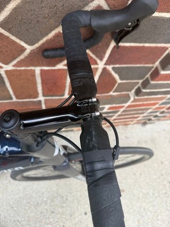 Used Specialized Allez Sprint Comp 2023 2023 Road & Gravel, Black — image 9 of 14
