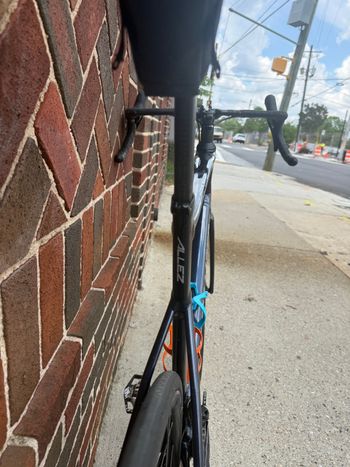 Used Specialized Allez Sprint Comp 2023 2023 Road & Gravel, Black — image 4 of 14