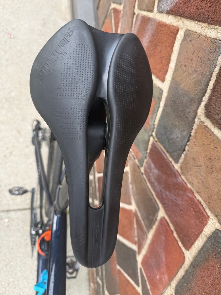 Used Specialized Allez Sprint Comp 2023 2023 Road & Gravel, Black — image 7 of 14
