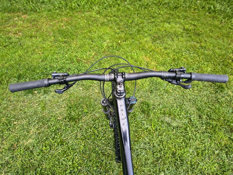 Used Banshee Banshee Custom Shimano Deore 2021 Mountainbike, Black — image 8 of 16