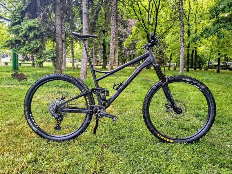 Used Banshee Custom Shimano Deore 2021 MTB