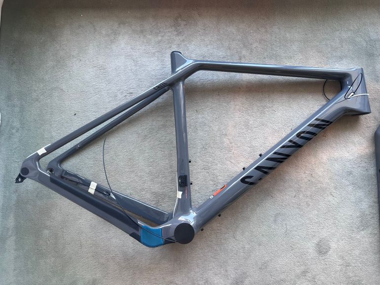 Used Canyon Grizl CF SL 7 eTap 2024 Frameset 2024 Road & Gravel, Light Gray — image 1 of 17