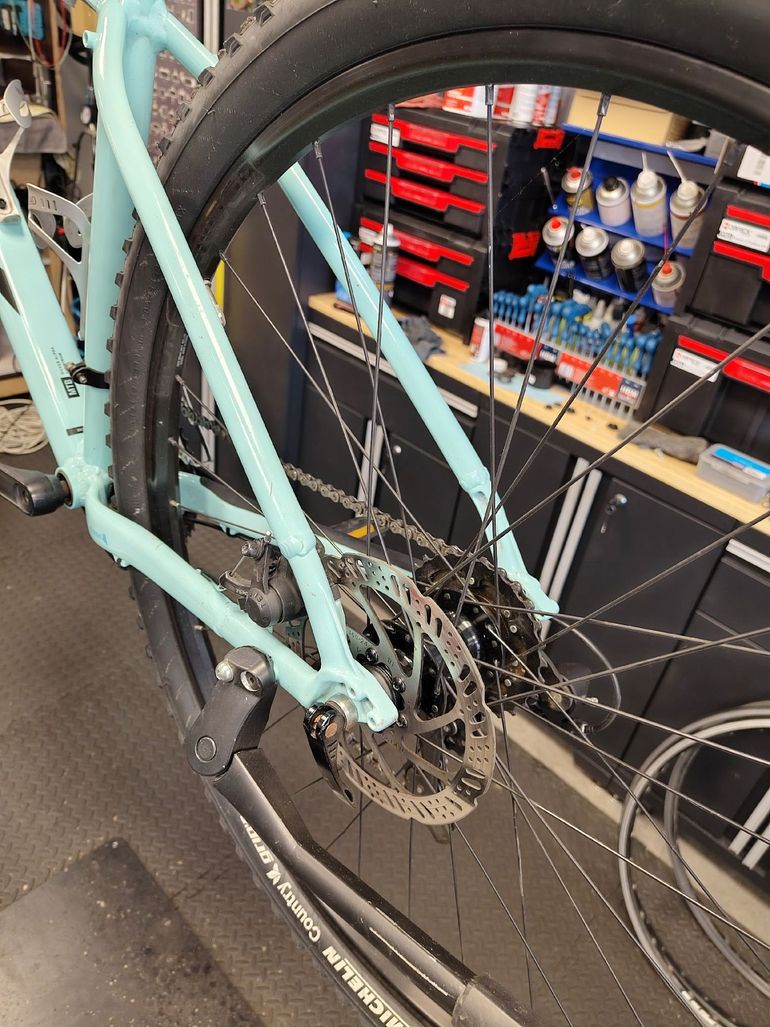 Used Trek Marlin 4 2022 2022 Mountainbike, Green, 27.5, 29 — image 13 of 13