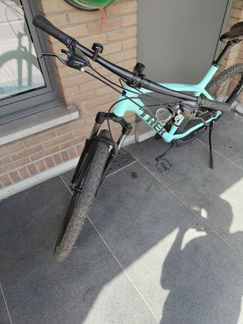 Used Trek Marlin 4 2022 2022 Mountainbike, Green, 27.5, 29 — image 5 of 13