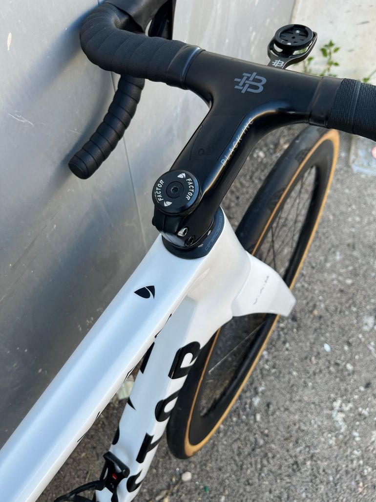 Used Factor OSTRO VAM Shimano Dura-Ace Di2 9270 2023 2023 Road & Gravel, White — image 10 of 12