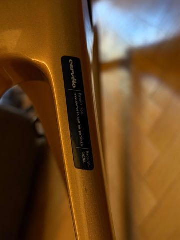 Used Cervélo Soloist Frameset 2025 Road & Gravel, Orange — image 9 of 16