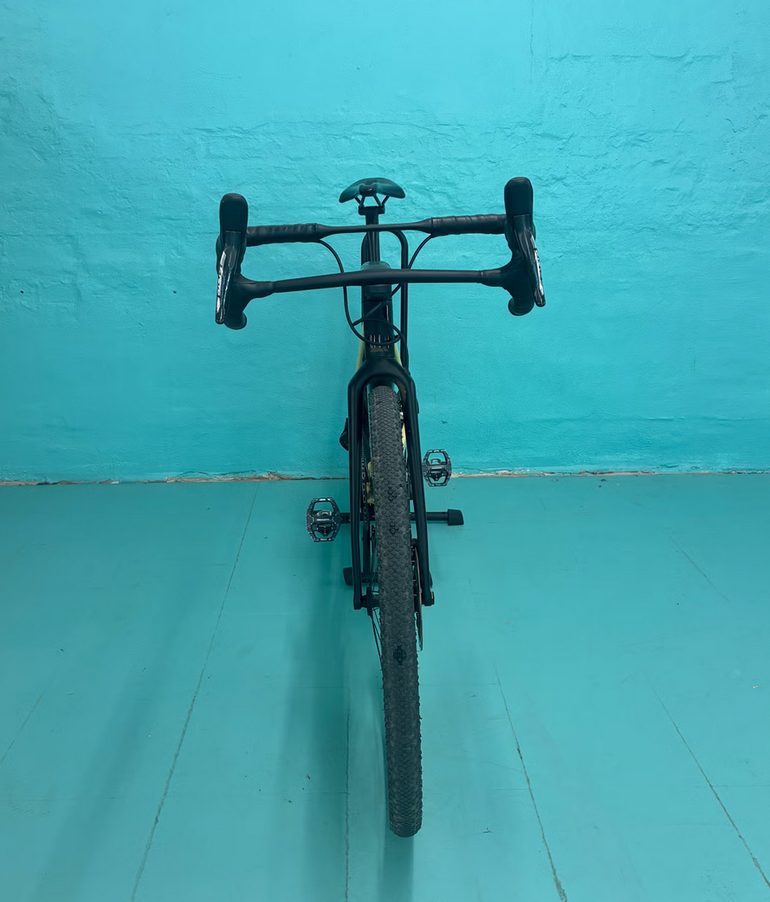 Used Canyon Grail CF SLX 9 eTap 2023 2023 Road & Gravel, Black — image 3 of 5