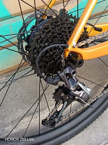 Used Alpha Bikes Alpha Bikes Custom SRAM Force 2025 Road & Gravel, Orange — image 4 of 8